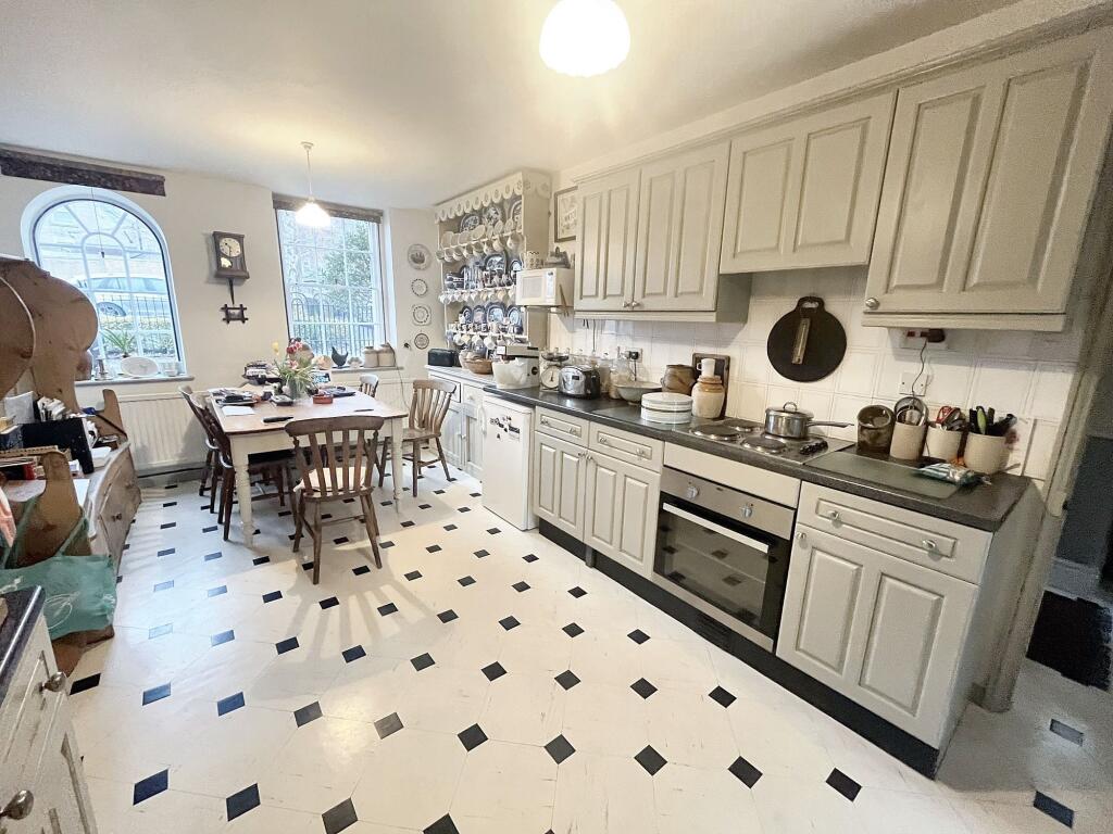 Additional image 4 of Alma Street, Trowbridge, BA14