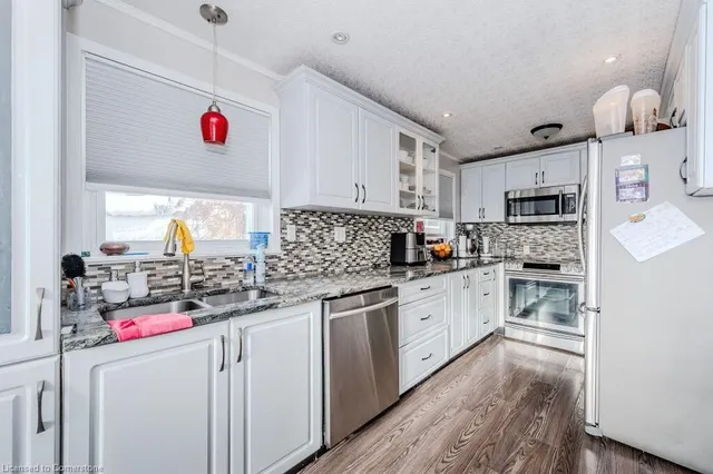 Additional image 11 of 96 Rossford Cres