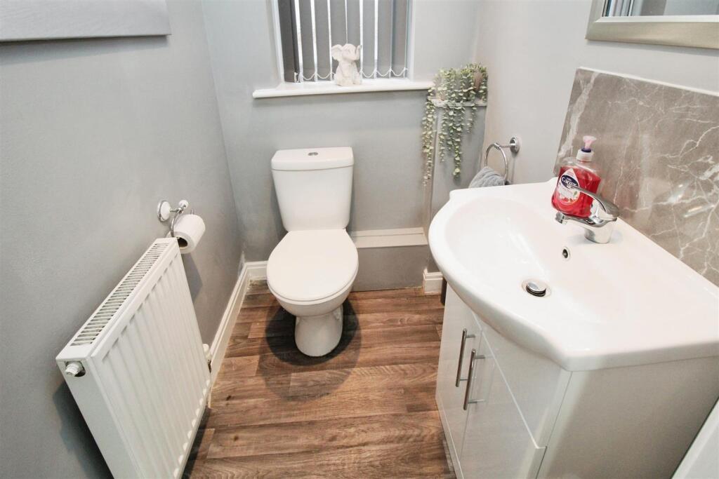 Additional image 8 of Redwood Crescent, Bradford, BD4 6FN