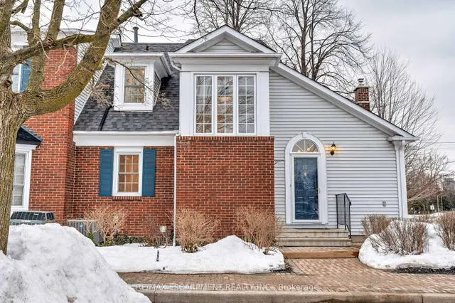 1275 Maple Crossing Blvd Unit 12
