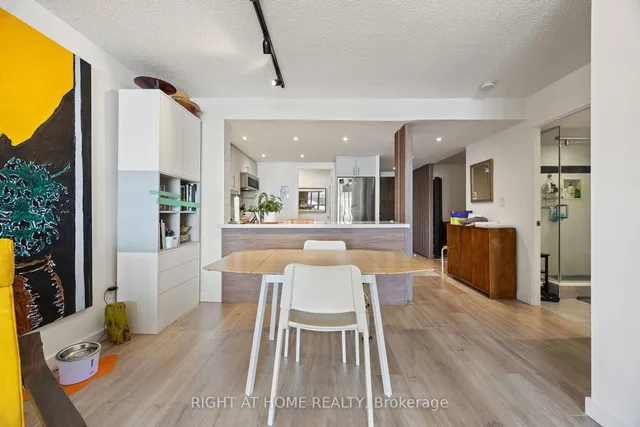 Additional image 11 of 225 Davenport Rd Unit 417