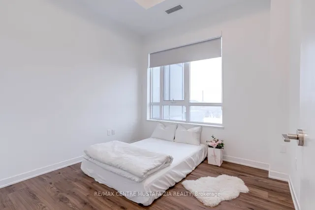 Additional image 27 of 395 Dundas St Unit 217