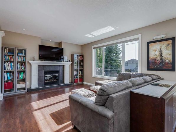 Additional image 3 of 39 N Rockcliff Lndg NW, Calgary, AB T3G 5Z5