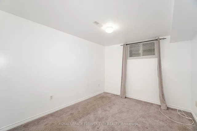 Additional image 17 of 144 ABELL Dr