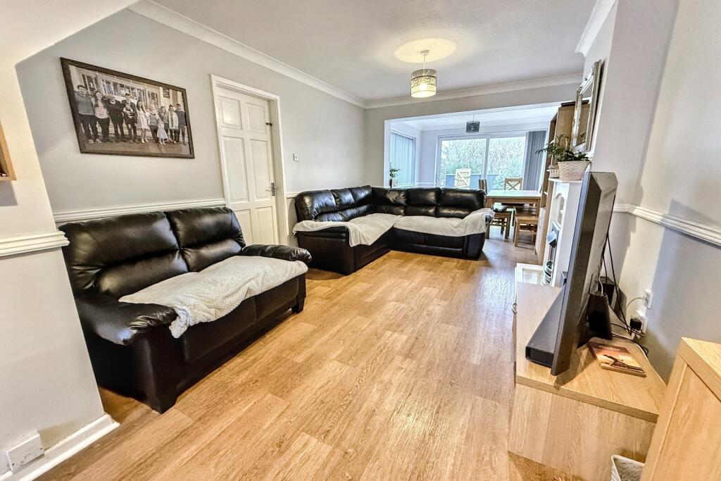 Additional image 3 of Ferndown