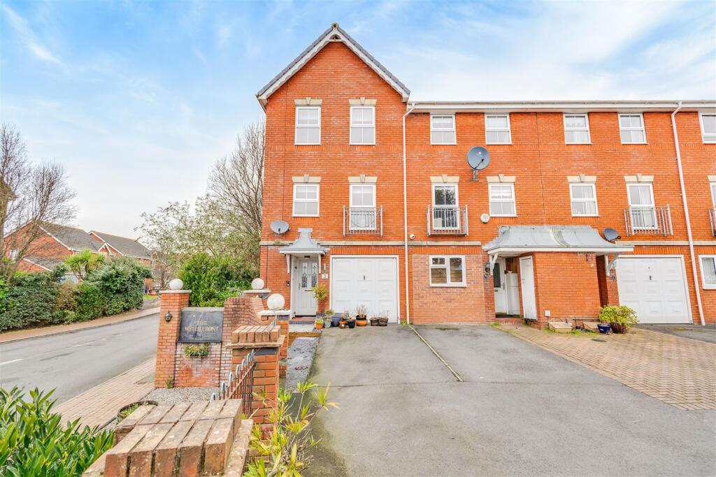 Additional image 20 of Rhodfa Sweldon, Barry