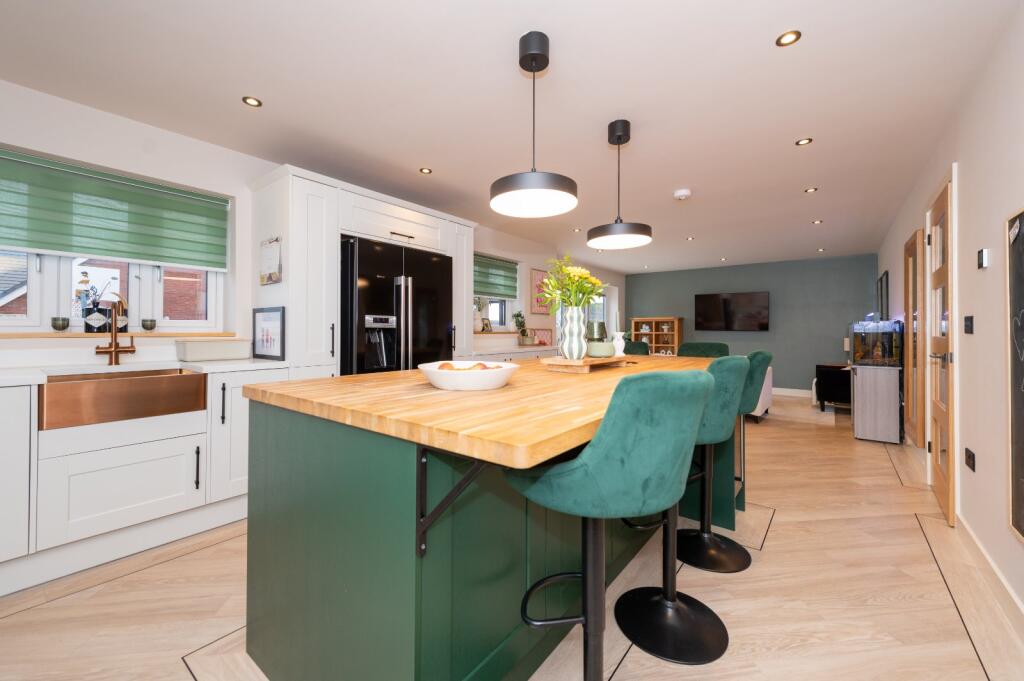 Additional image 4 of Redditch, Worcestershire