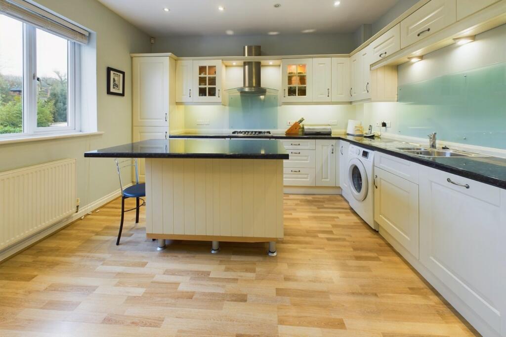 Additional image 3 of Argyle Road, Clevedon, North Somerset, BS21