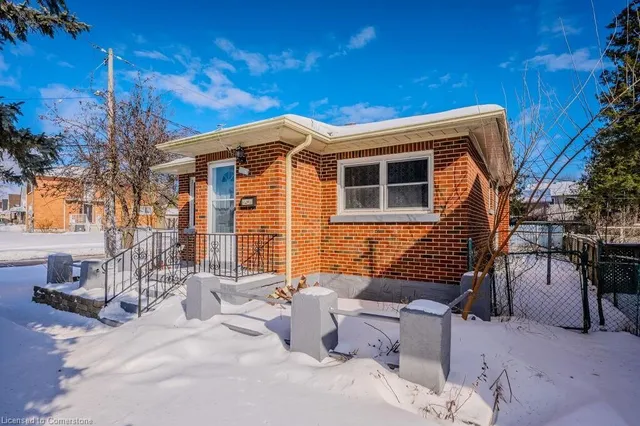 Additional image 3 of 390 Highland Rd