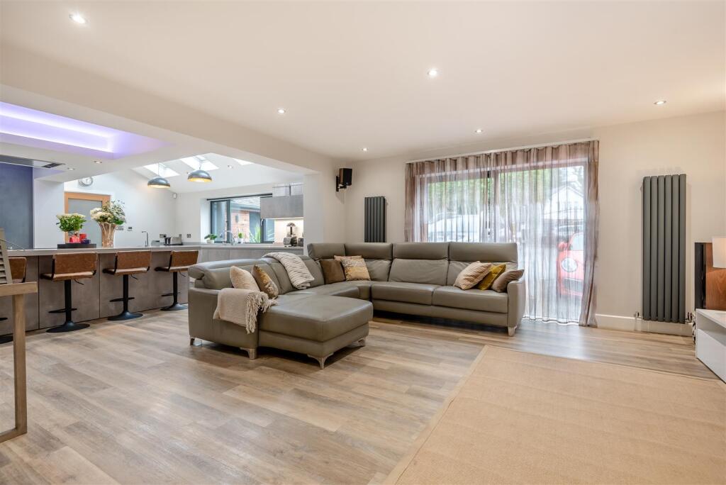 Additional image 11 of Grasmere Avenue, Sutton Coldfield