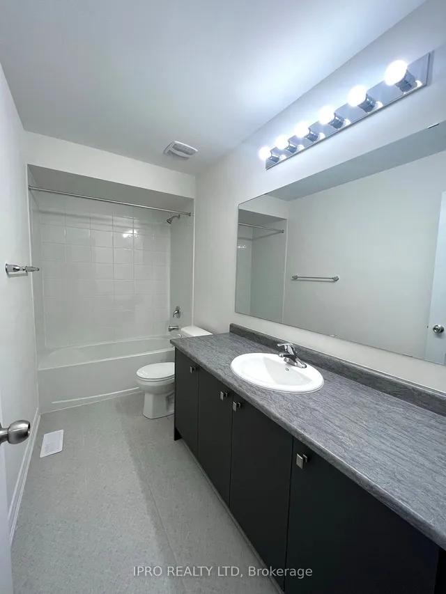 Additional image 22 of 3950 Koenig Rd