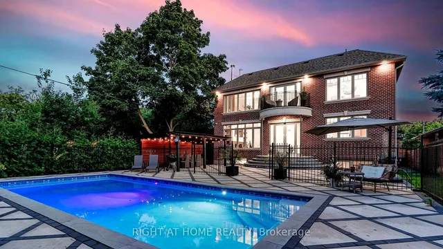 Additional image 39 of 10 Avery Ave