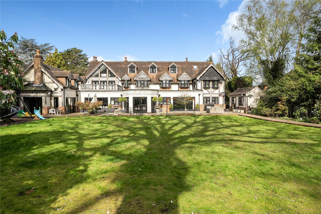 Additional image 37 of Park Avenue, Farnborough Park, Orpington