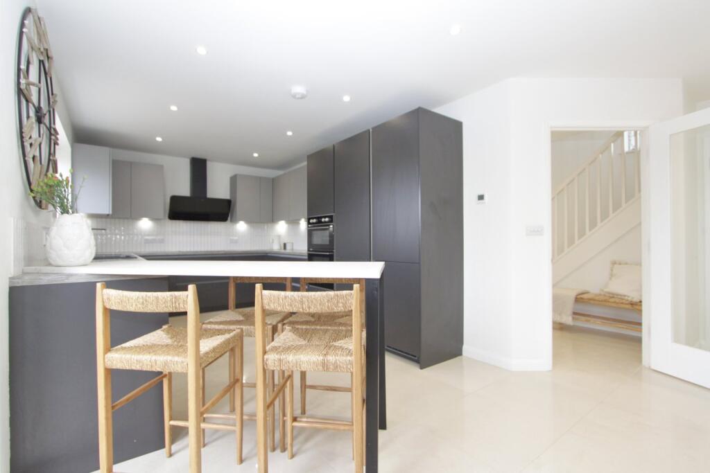 Additional image 12 of Knapp Road, Thornbury, BS35