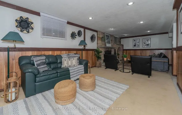 Additional image 33 of 89 Invermarge Dr