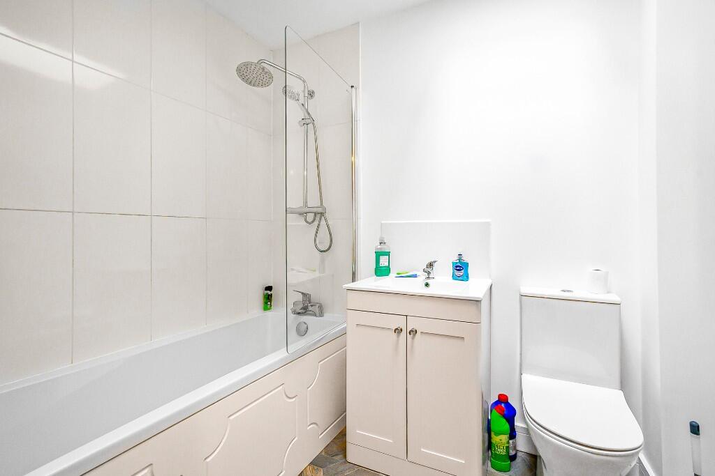 Additional image 7 of Carlton Street, Keighley, BD22