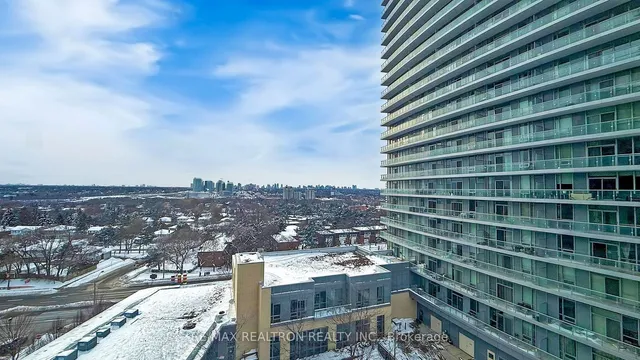 Additional image 37 of 62 Forest Manor Rd Unit 711