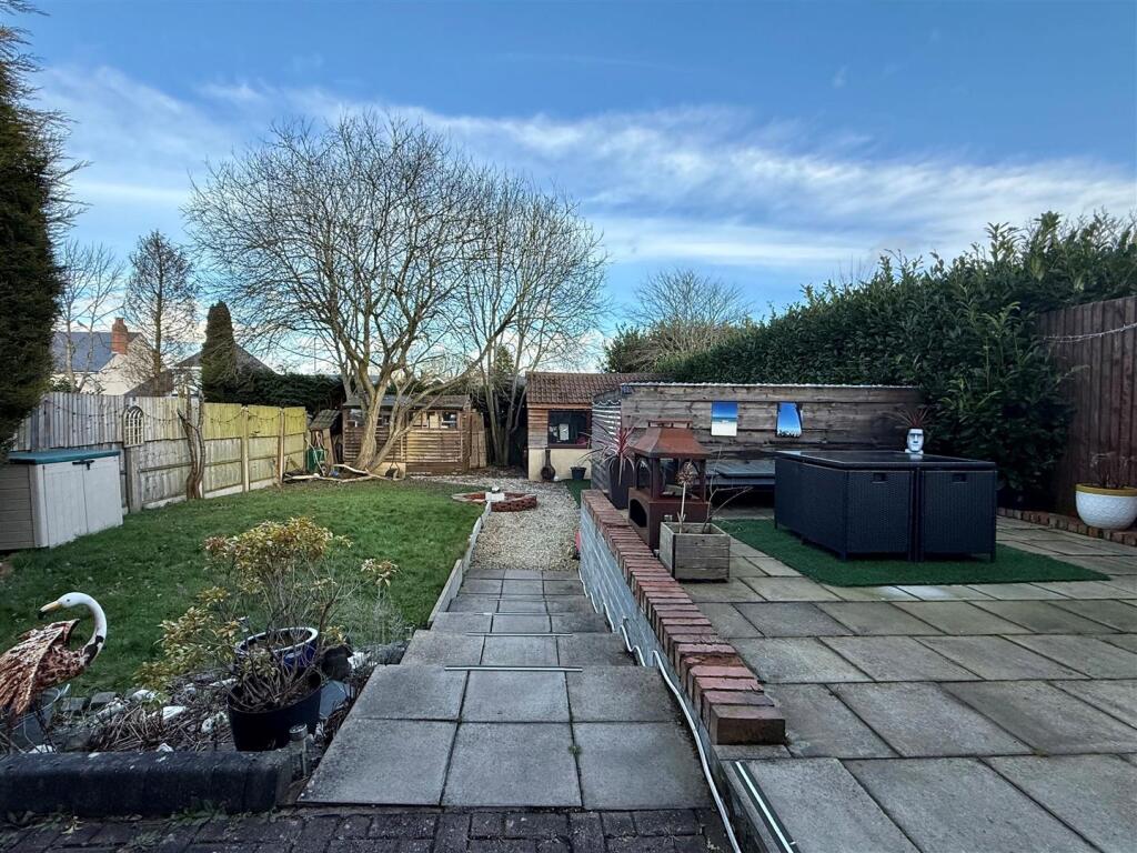 Additional image 25 of Woodland Road, Halesowen