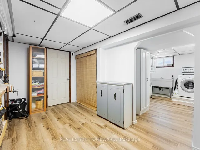 Additional image 32 of 166 Linden Ave
