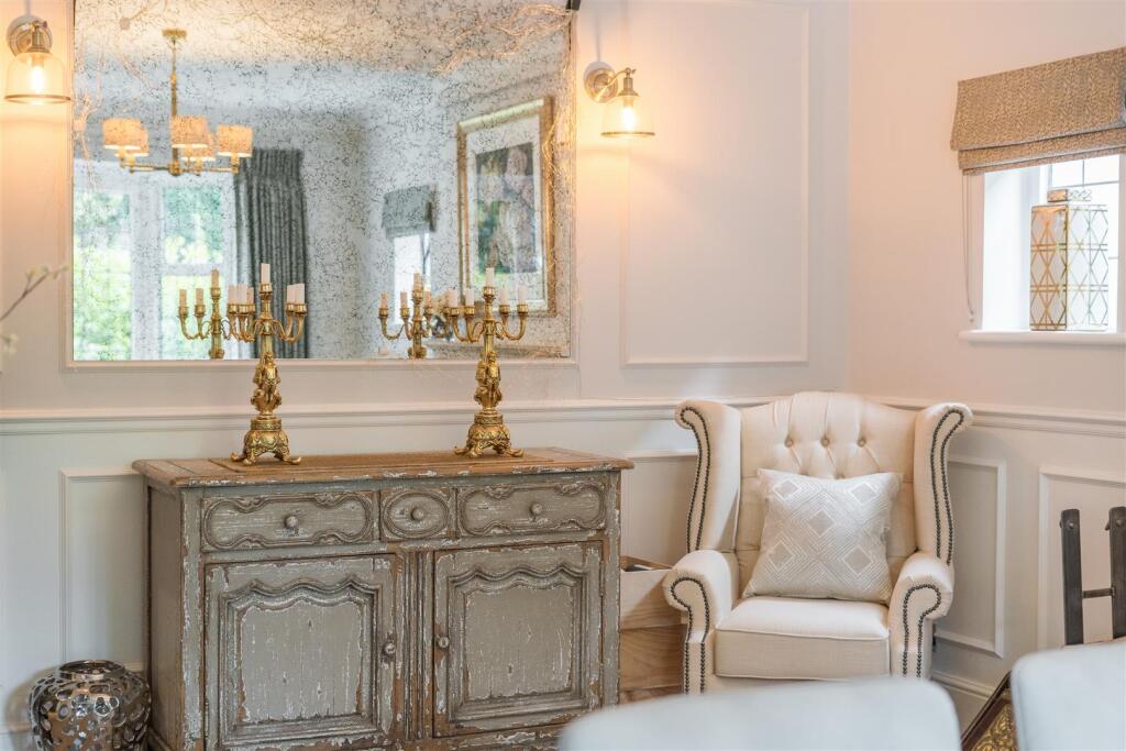 Additional image 30 of Chislehurst Road, Petts Wood East