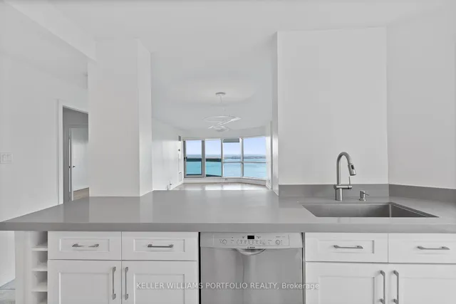 Additional image 17 of 10 Yonge St Unit 2212