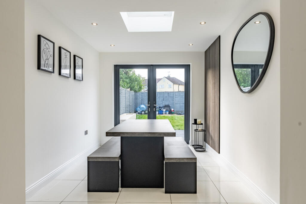 Additional image 8 of Peters Avenue, London Colney, St. Albans, Hertfordshire, AL2