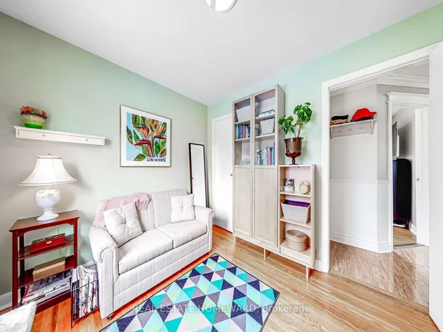 Additional image 19 of 166 Linden Ave