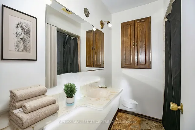 Additional image 9 of 1077 Clearview Ave