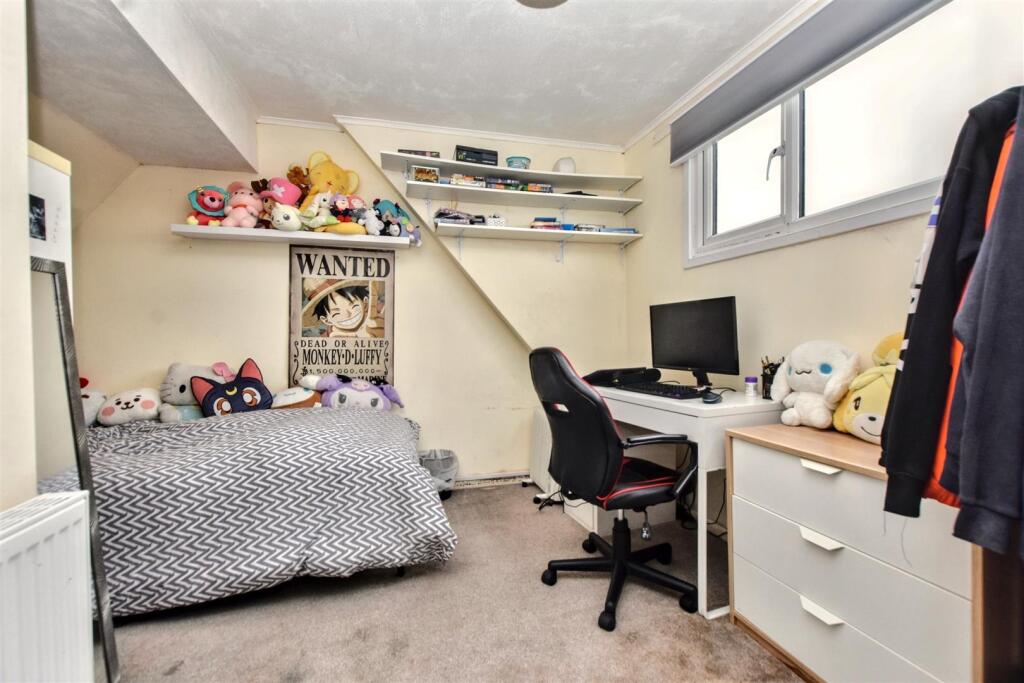 Additional image 9 of Farmlands Close, Polegate