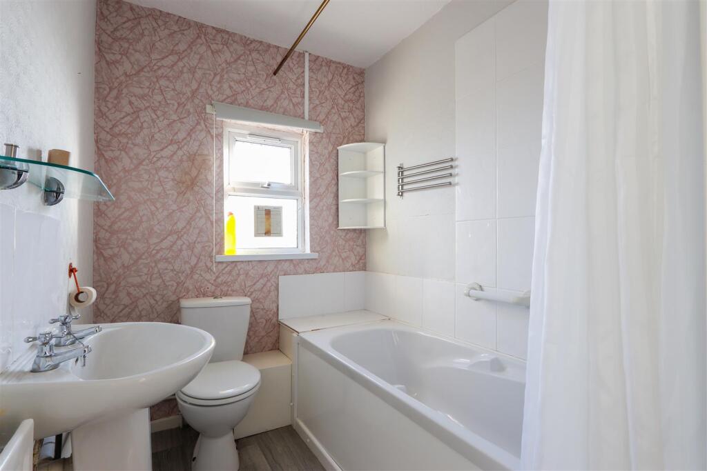 Additional image 8 of Courtenay Road, Barry