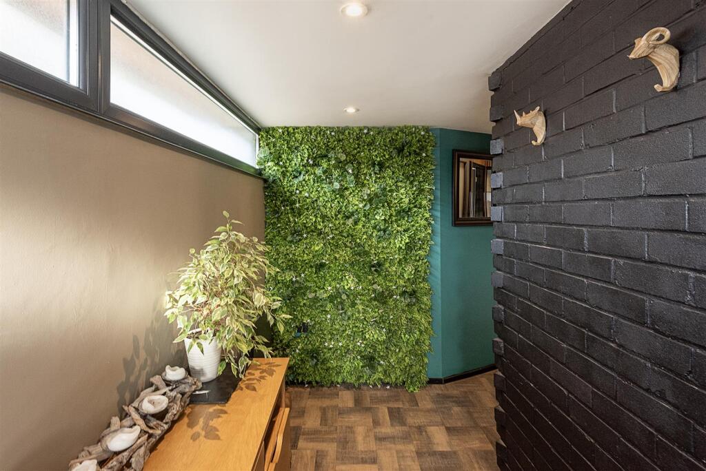 Additional image 7 of Park Rise, Harpenden