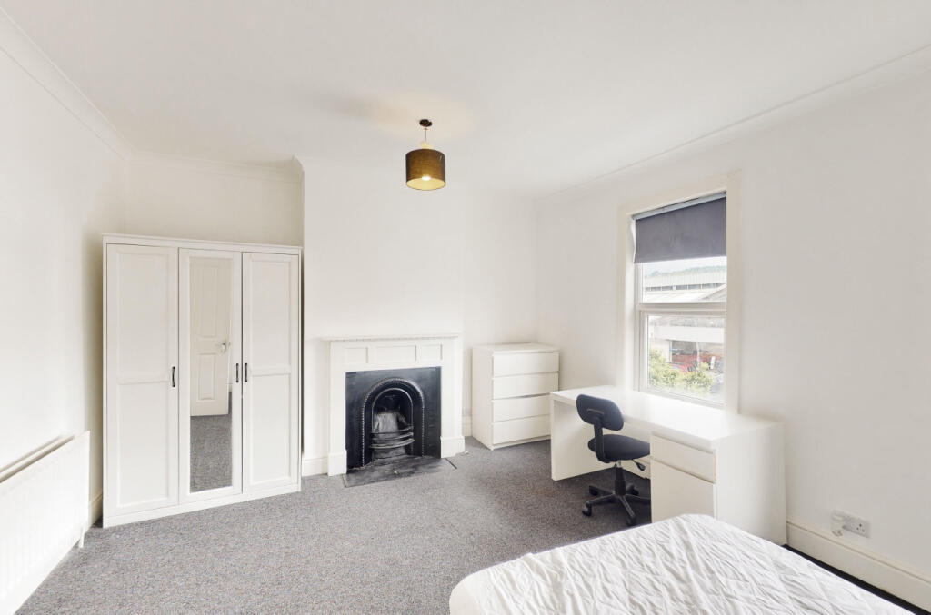 Additional image 13 of Lower Bristol Road