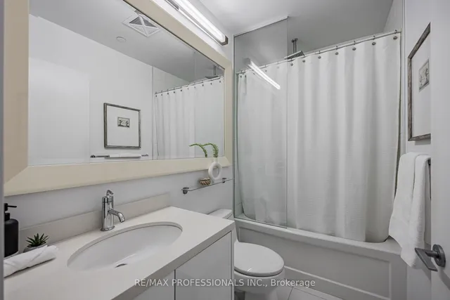 Additional image 16 of 88 Park Lawn Rd Unit 301