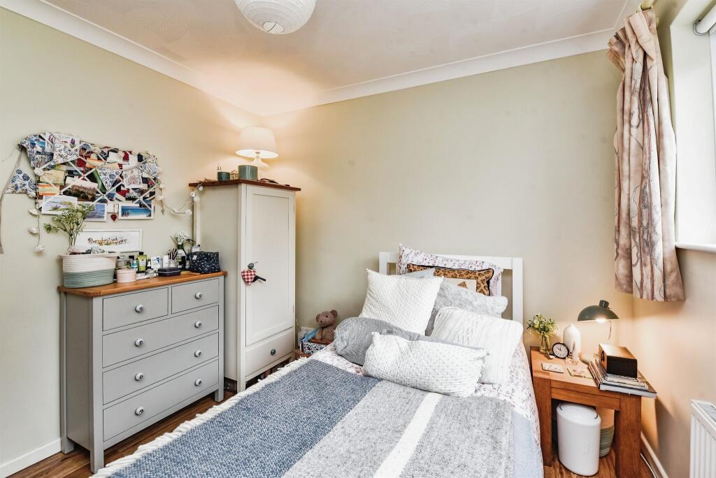 Additional image 9 of King Lane, Warminster