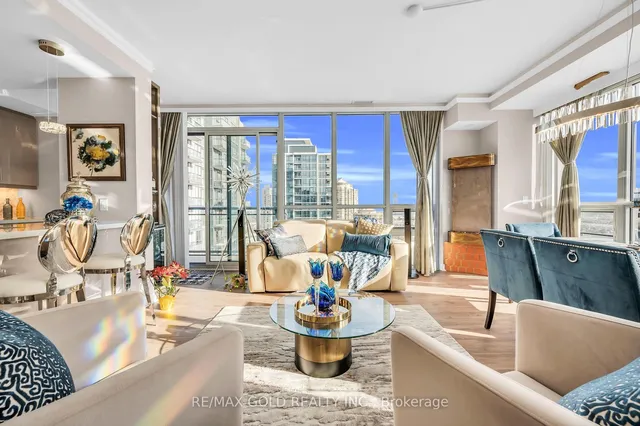 Additional image 15 of 5033 Four Springs Ave Unit 2211