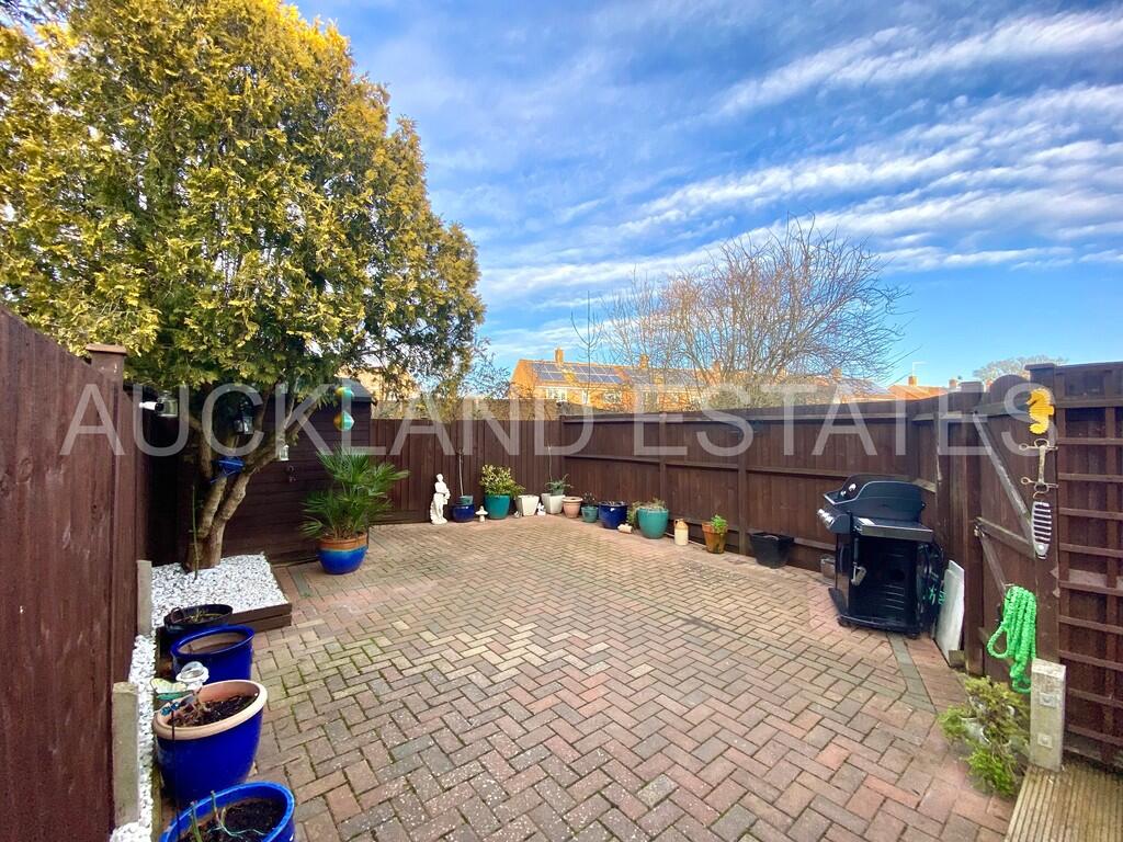 Additional image 21 of Vincenzo Close, Welham Green