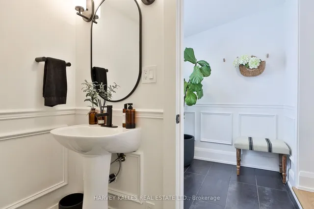 Additional image 17 of 20 Crewe Ave