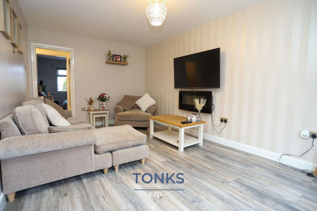 Additional image 5 of Hamilton Avenue, Halesowen, B62 8SG