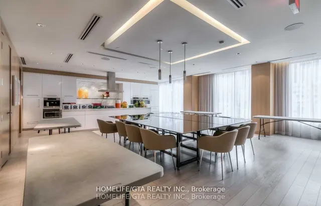 Additional image 14 of 120 Harrison Garden Blvd Unit 428