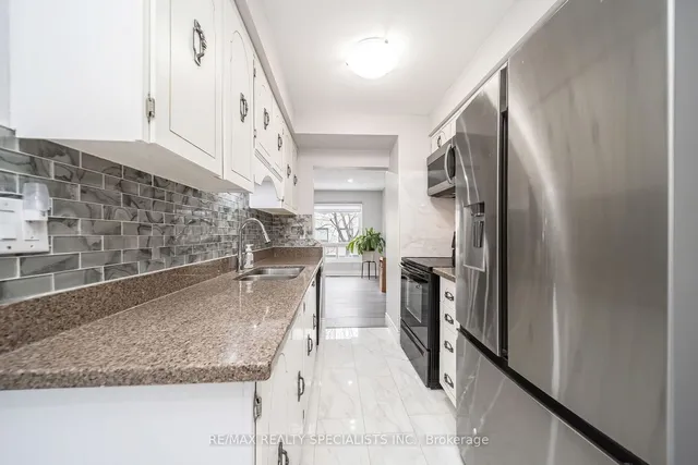 Additional image 12 of 24 Carleton Pl