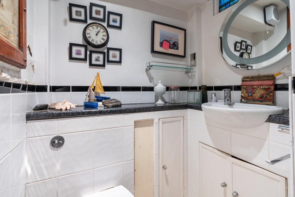 Additional image 11 of Queens Gardens, North Laine, Brighton