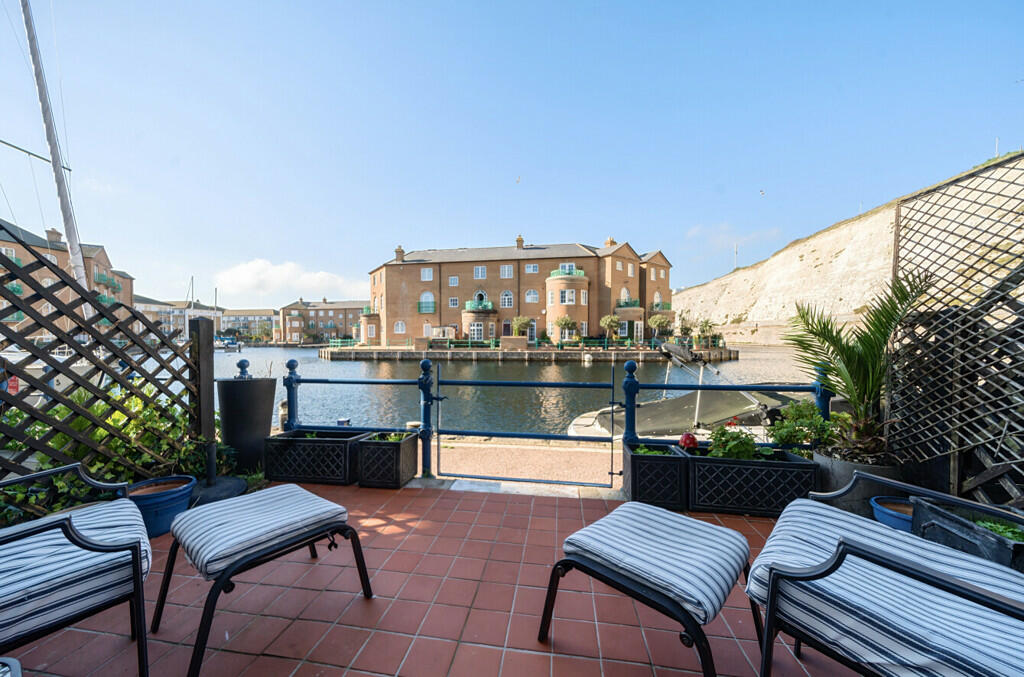 Additional image 3 of Victory Mews, The Strand, Brighton Marina Villag