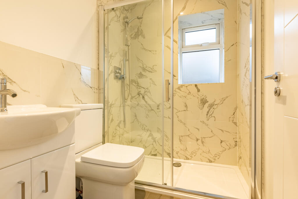 Additional image 9 of Fontmell Close, St. Albans, Hertfordshire, AL3