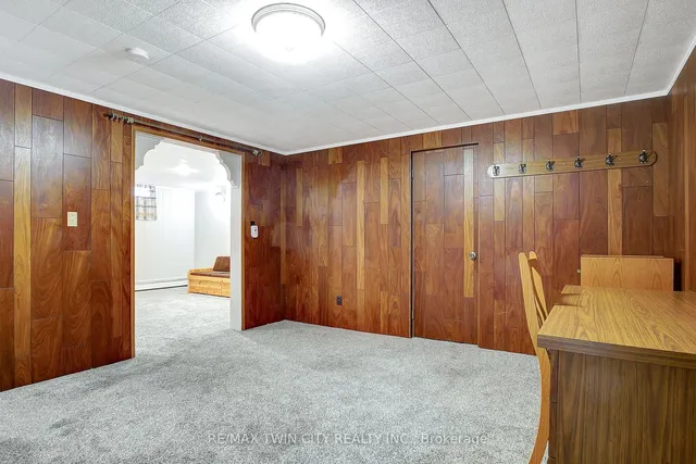 Additional image 35 of 28 Upper Canada Pl