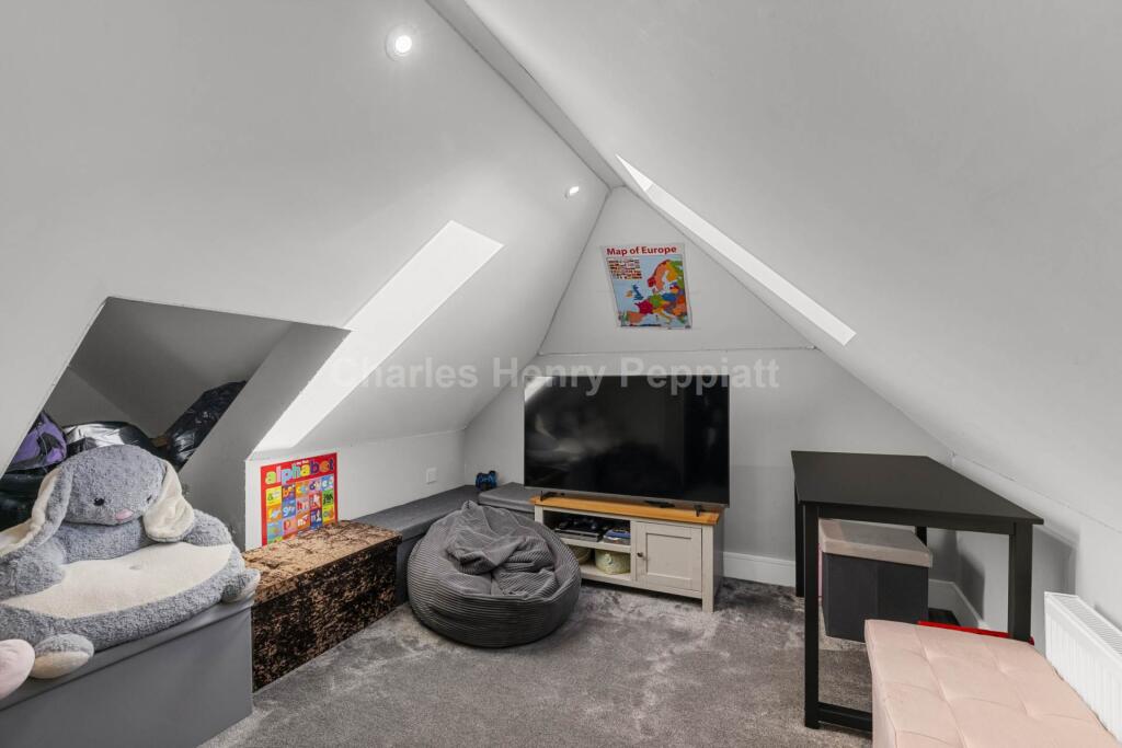 Additional image 19 of Nimrod Close, St Albans, AL4