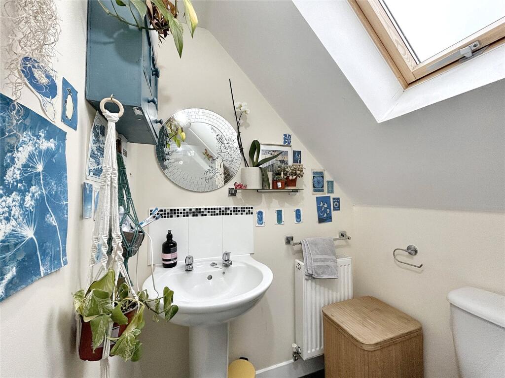 Additional image 17 of Swaledale Road, Warminster