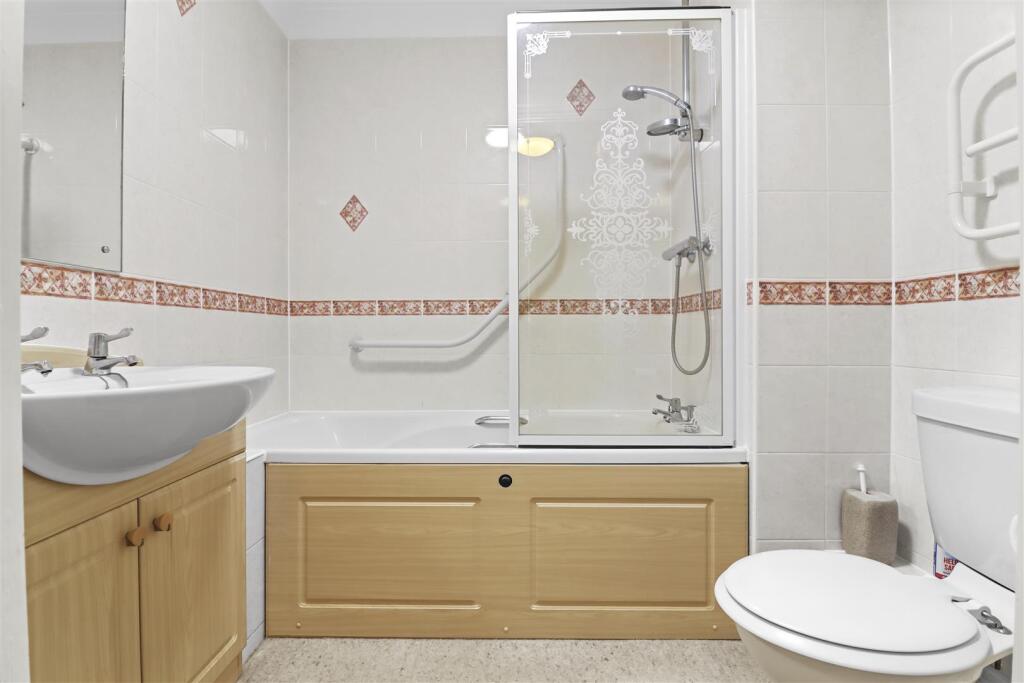 Additional image 8 of Vicarage Lane, Hailsham