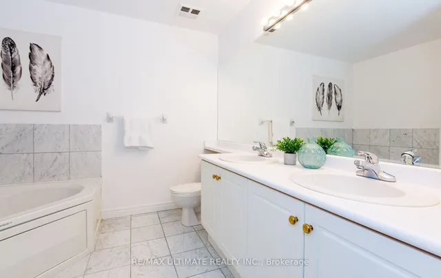 Additional image 21 of 2 Edith Dr Unit 304