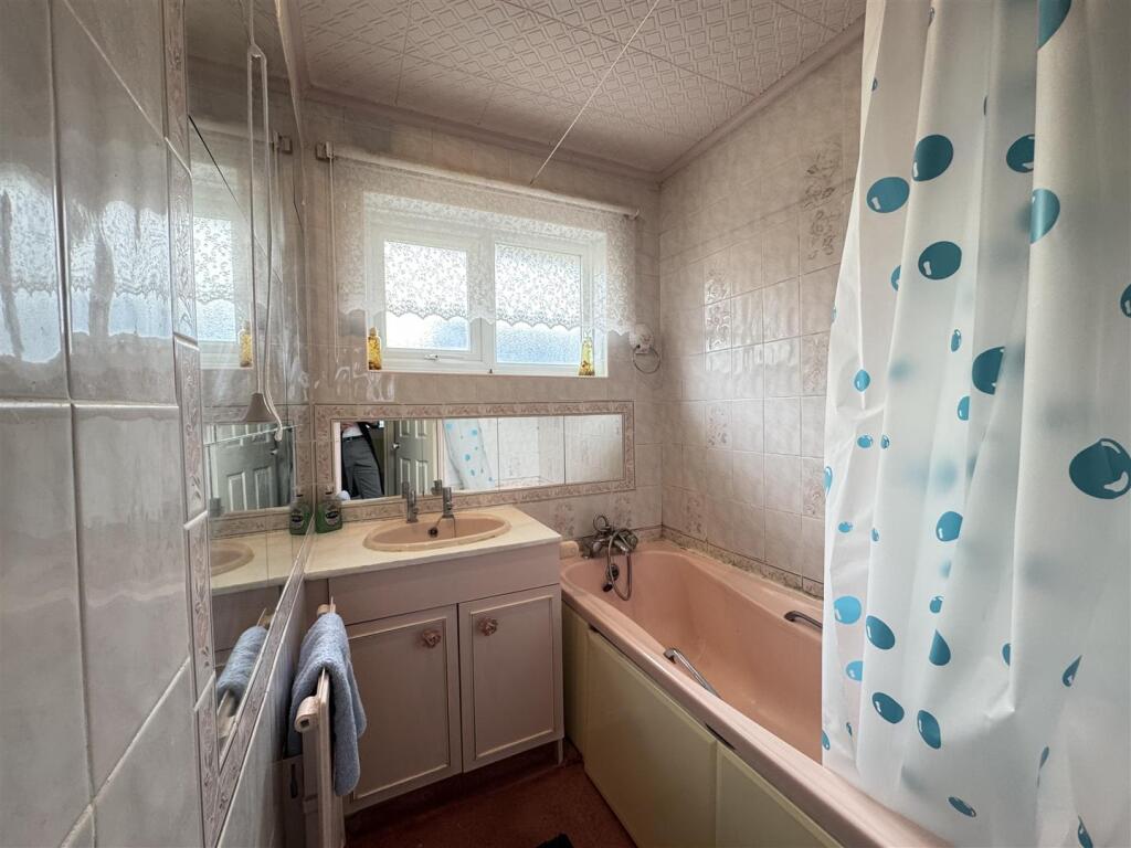 Additional image 15 of Manor Road, Upper Beeding, Steyning