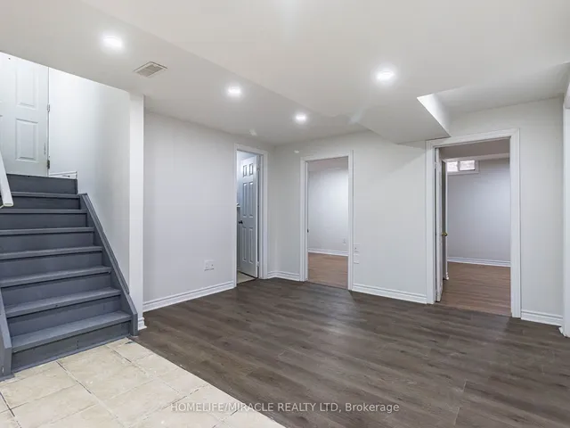 Additional image 40 of 76 Fallstar Cres